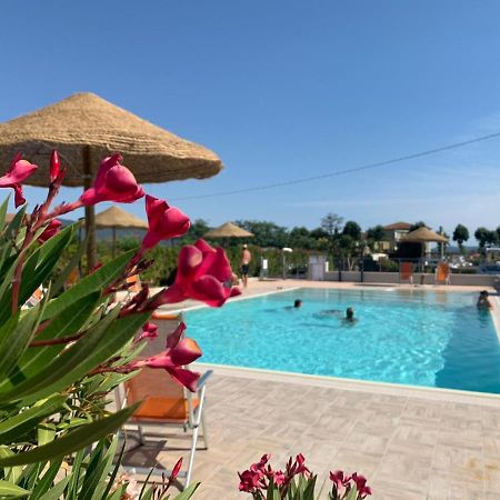 Hotel Letizia Фолоника Екстериор снимка